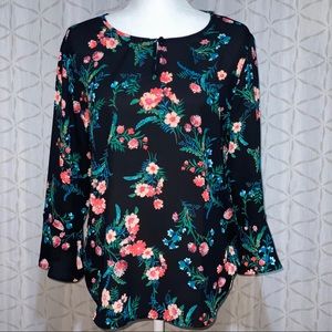 Black Floral 3/4 Bell Sleeve Blouse